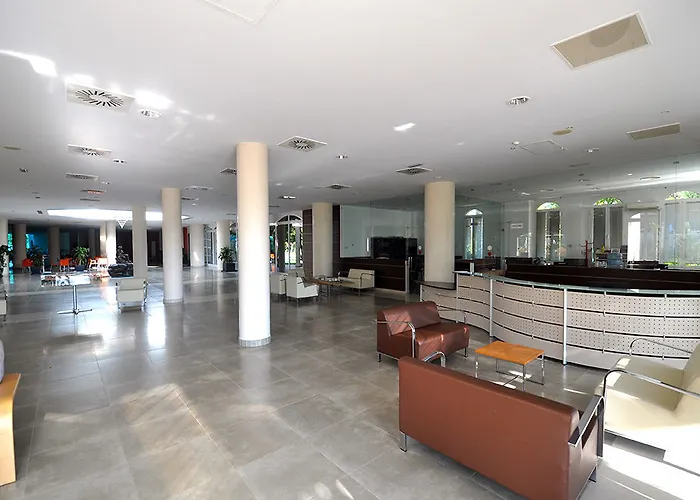 מלון El Campanario Del Paraiso אסטפונה