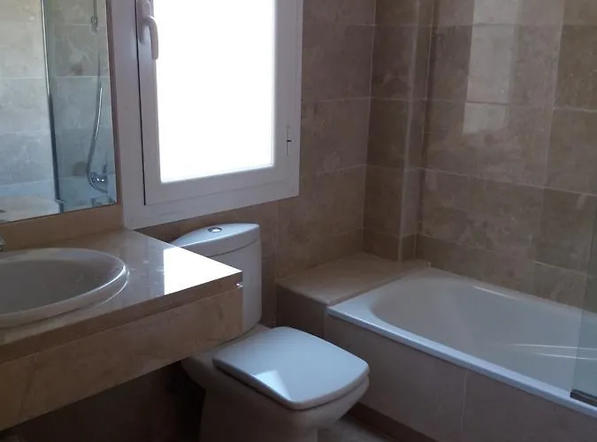 מלון El Campanario Del Paraiso 3*