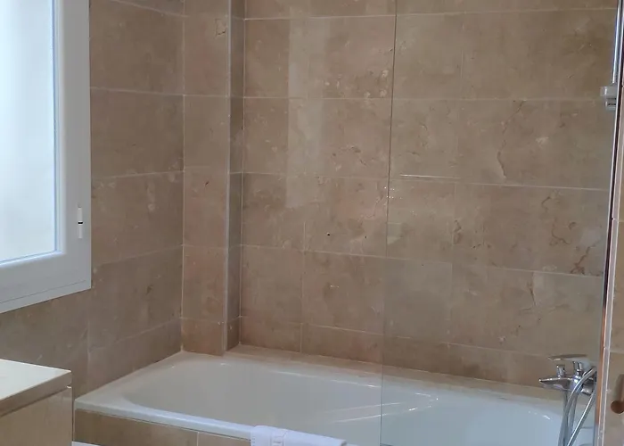 El Campanario Del Paraiso فندق إِستيبونا